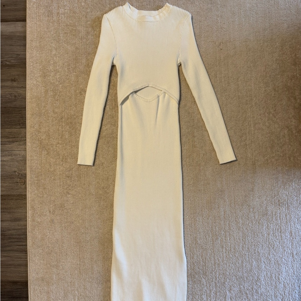 Runway Scout Maxi Knit Cut Out White Dress Size XS WORN ONCE